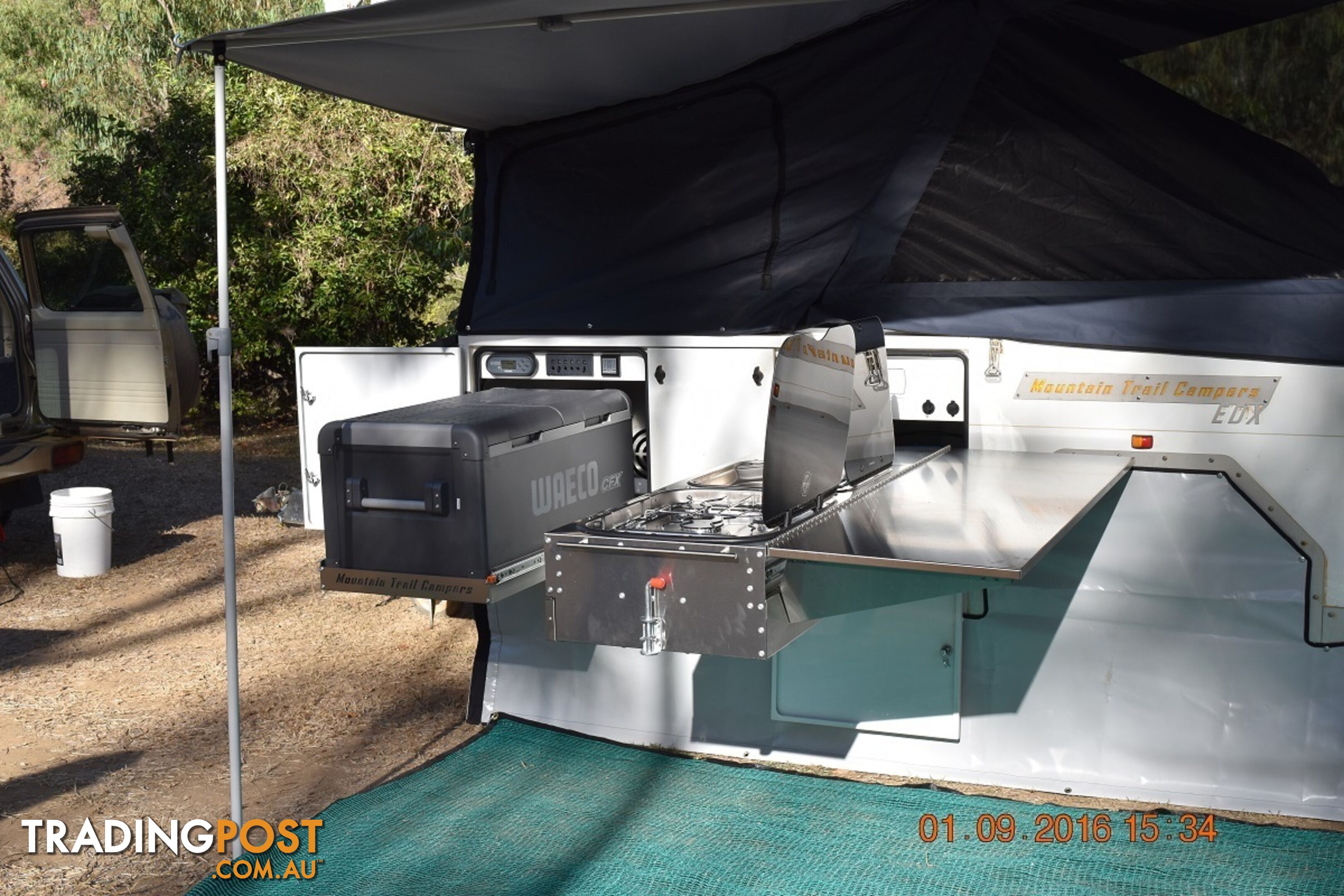 2016 Mountain Trail RV EDX HARD FLOOR