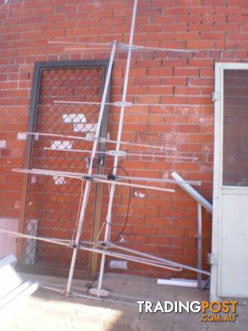TV ANTENNA, ROOF AERIALS X (4) - photo 2 of 4