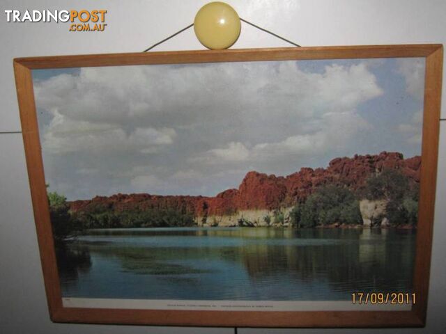 VINTAGE OIL PAINTINGS & AUSTRALIAN PICTURE PRINTS= - photo 3 of 10