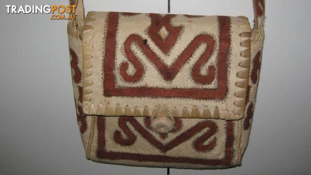 FIJI, SAMOA, POLENESIA -- VINTAGE HANDCRAFTED ITEMS - photo 2 of 3