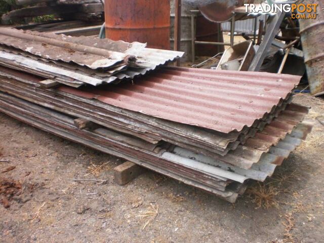 BUILDING MATERIALS, ROOFING IRON, RIDGES, PIPES, TIMBER, WINDOWS. - photo 3 of 10