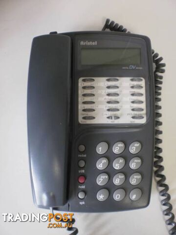 TELEPHONES -- NEW AND OLD -- ALL WORKING - photo 3 of 6
