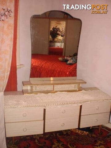 DRESSER DRAWERS WITH MIRRORS X (4) -- RETRO VINTAGE - photo 2 of 4