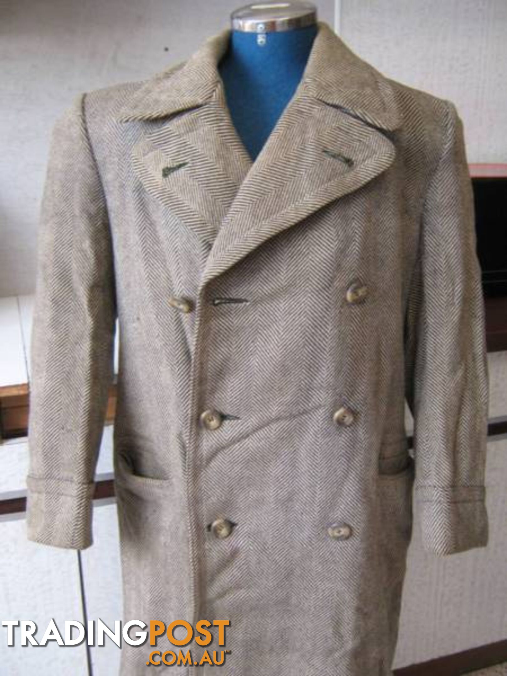 ANTIQUE GERMAN COAT VINTAGE 1940 -- REDUCED PRICE