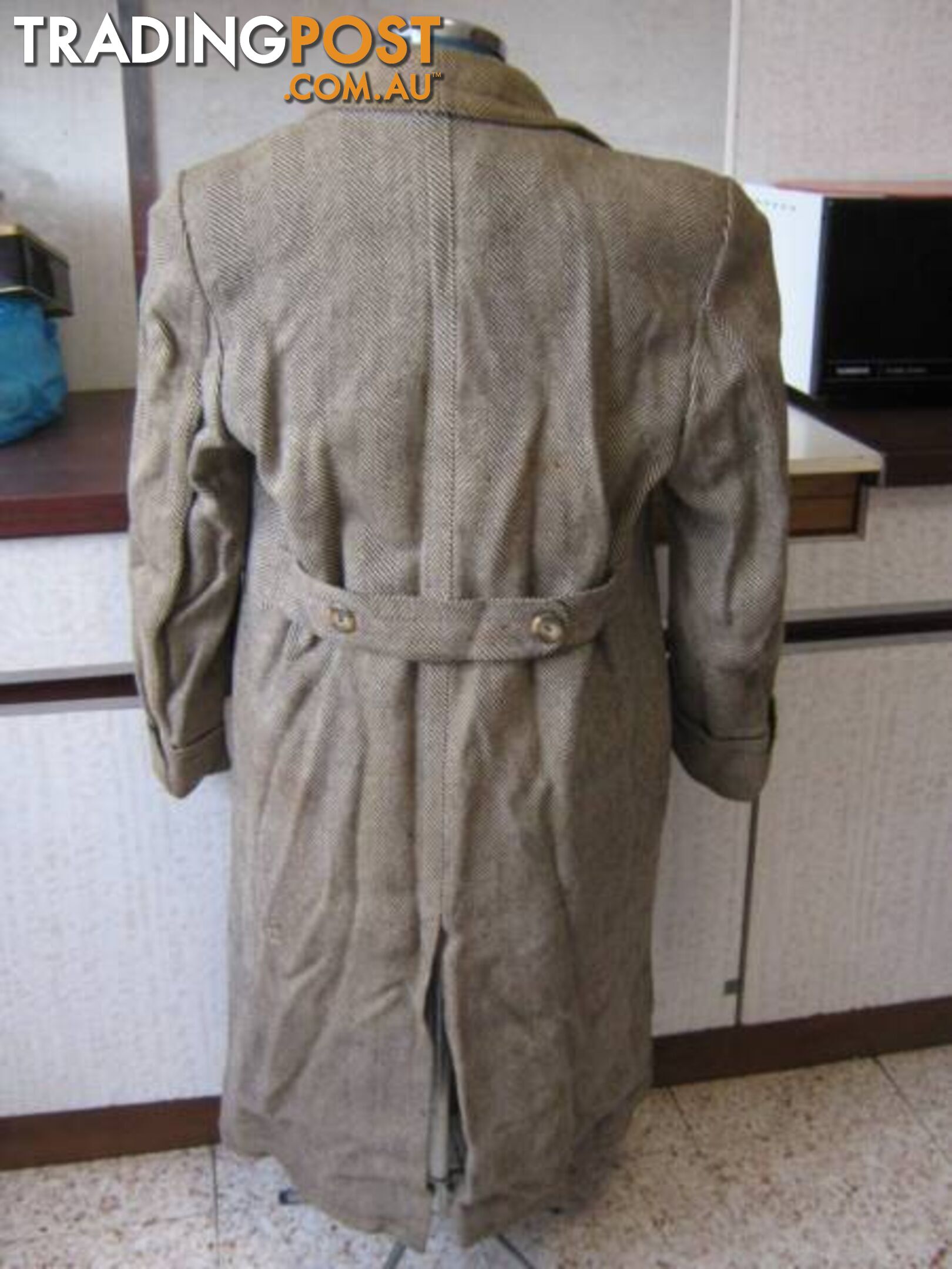 ANTIQUE GERMAN COAT VINTAGE 1940 -- REDUCED PRICE