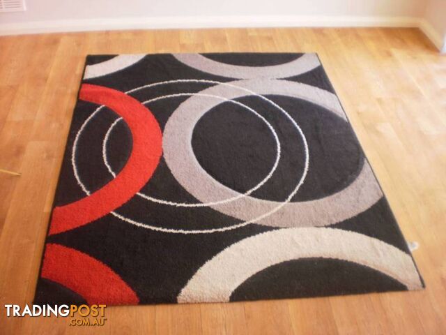 CARPET HALL RUNNER & CARPET RUGS X (3) - photo 3 of 3