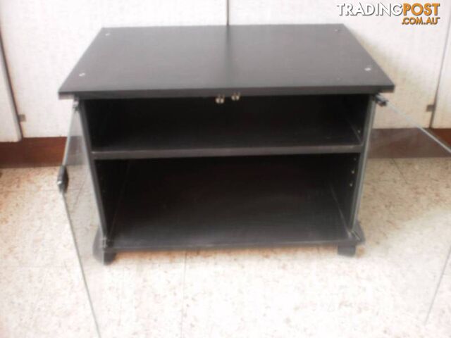 TV ENTERTAINMENT/ DISPLAY UNITS X CHOICE OF (4) -- REDUCED PRICE - photo 5 of 7