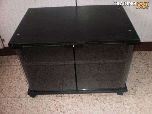 TV ENTERTAINMENT/ DISPLAY UNITS X CHOICE OF (4) -- REDUCED PRICE - photo 4 of 7