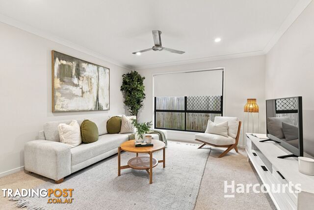 21 Weedbrook Street PARK RIDGE QLD 4125 - photo 2 of 20