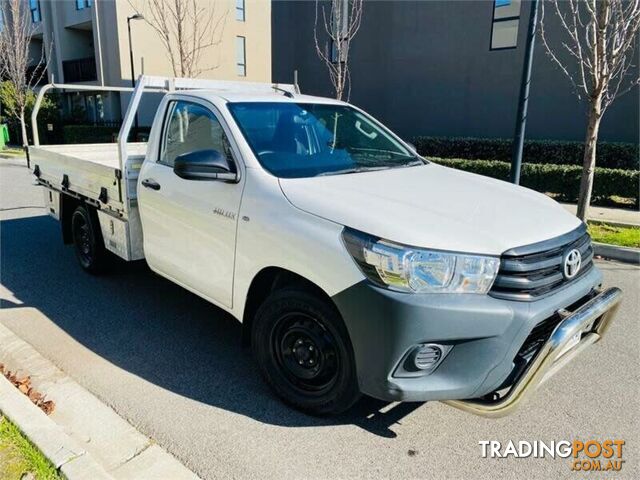 2017 Toyota Hilux - photo 2 of 14