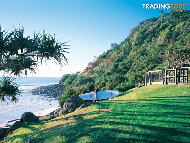 32 Timbertop Mead Burleigh Heads QLD 4220