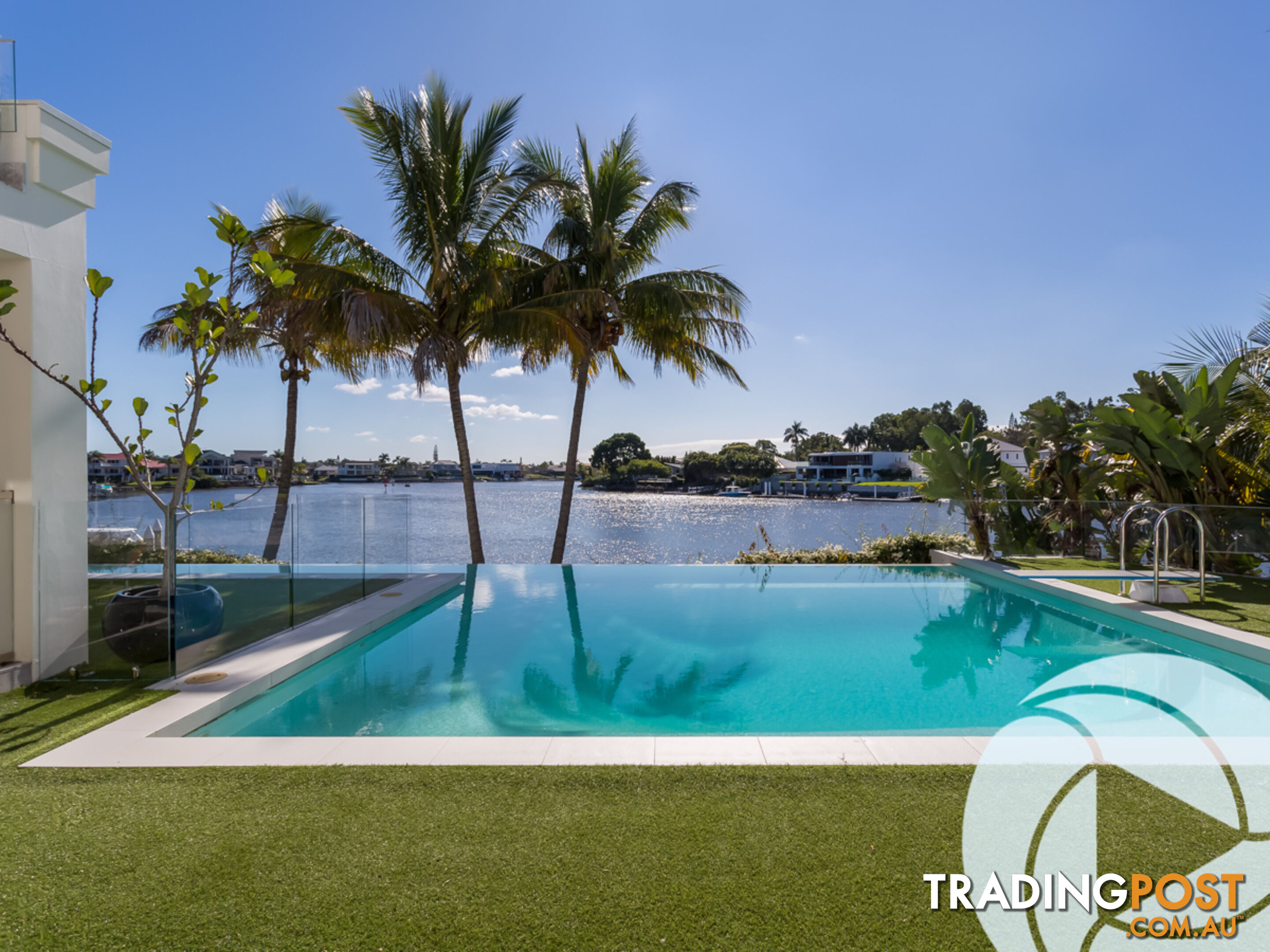 8-10 Marseille Court Sorrento QLD 4217