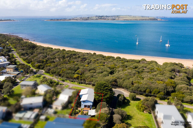 82 The Esplanade Cape Woolamai VIC 3925