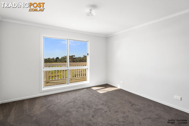 13 Longridge Drive Cowes VIC 3922