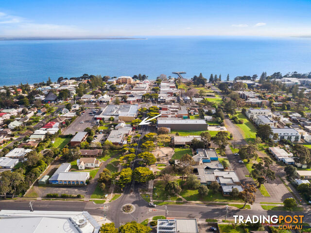 90-92 Thompson Avenue Cowes VIC 3922