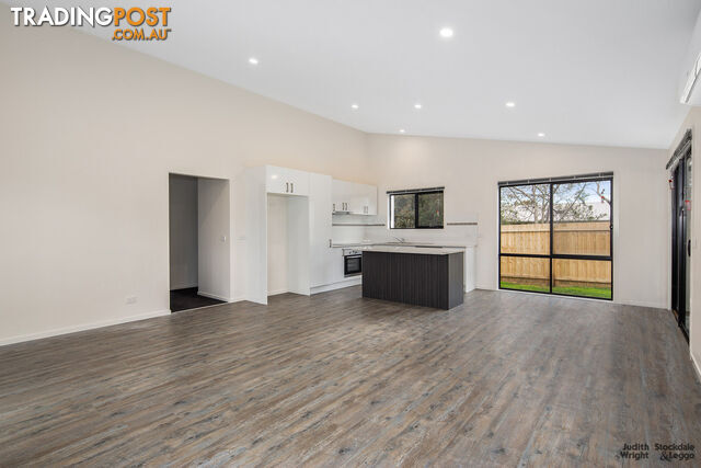 1 & 2 266 Settlement Road Cowes VIC 3922