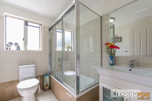 7 7 ANNIE STREET WOODY POINT QLD 4019