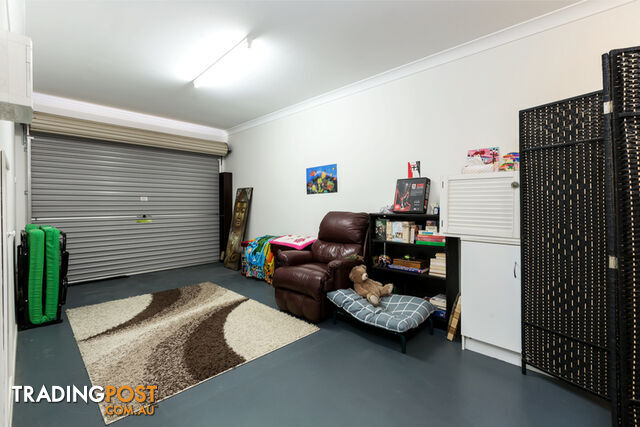 4 47 DALTON STEET KIPPA-RING QLD 4021