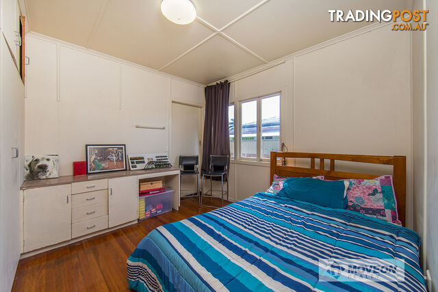 28 HIGLETT ST SCARBOROUGH QLD 4020