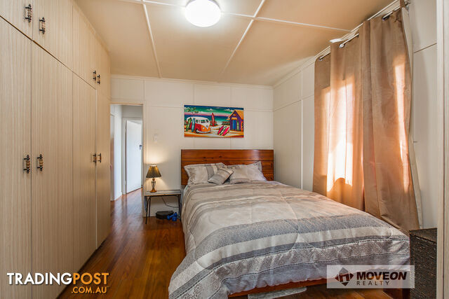 28 HIGLETT ST SCARBOROUGH QLD 4020