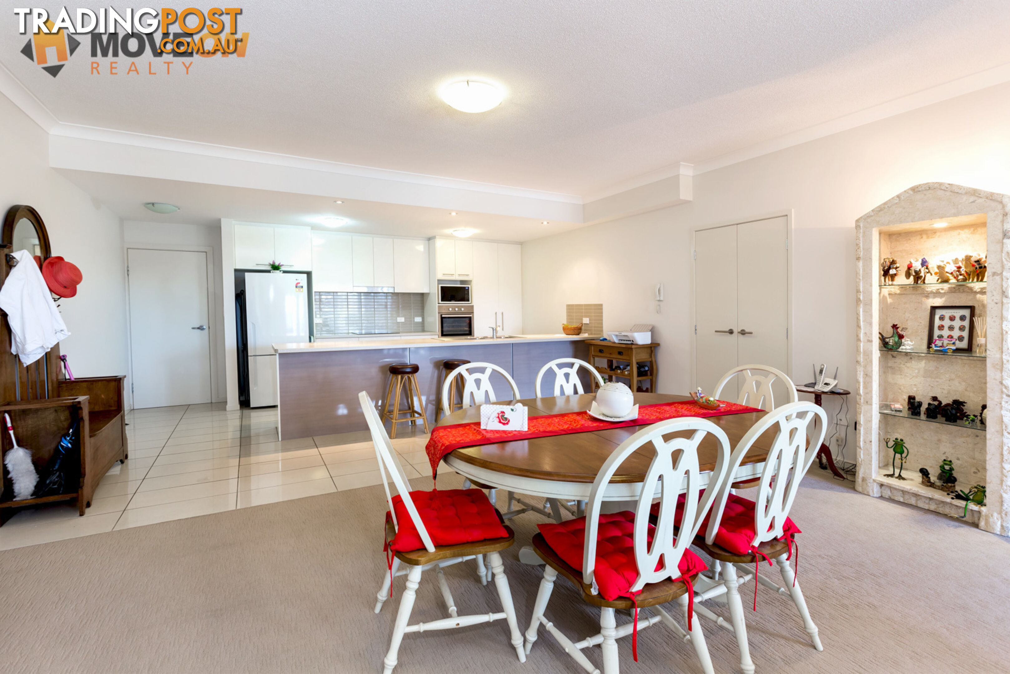 19 448 OXLEY AVE REDCLIFFE QLD 4020