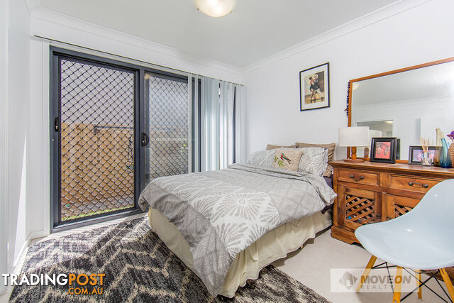 25 70 JOHN ST REDCLIFFE QLD 4020