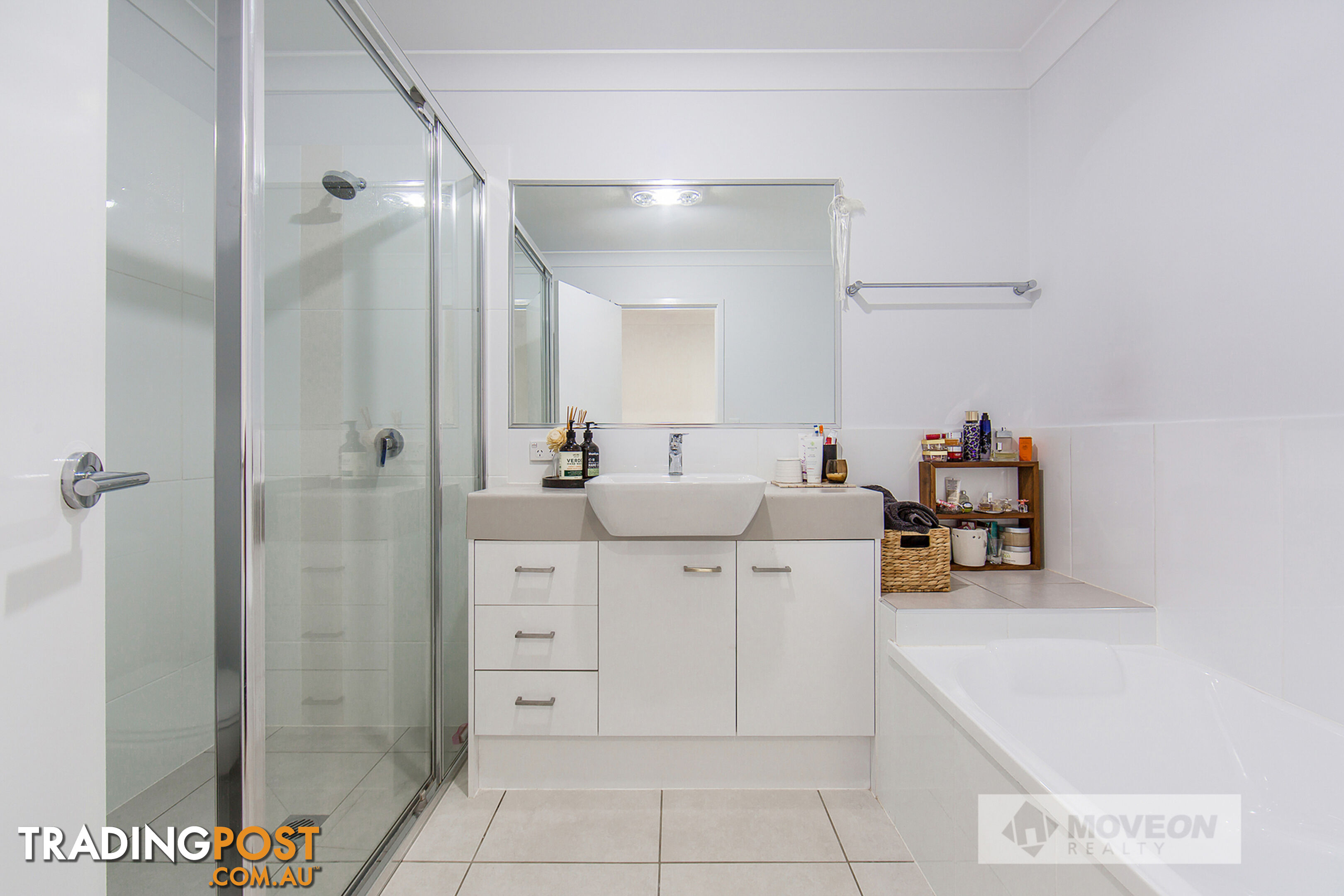 25 70 JOHN ST REDCLIFFE QLD 4020