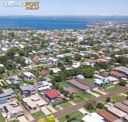 45 COLLINS STREET WOODY POINT QLD 4019