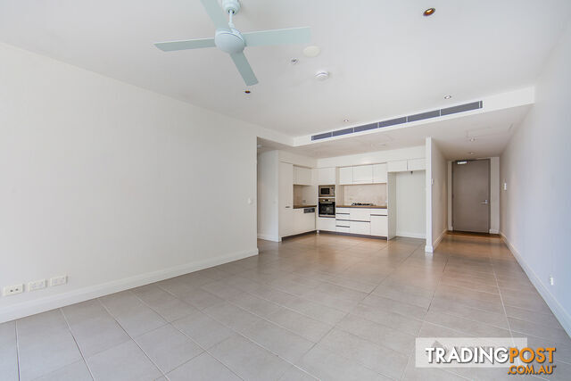 208 99 MARINE PDE REDCLIFFE QLD 4020