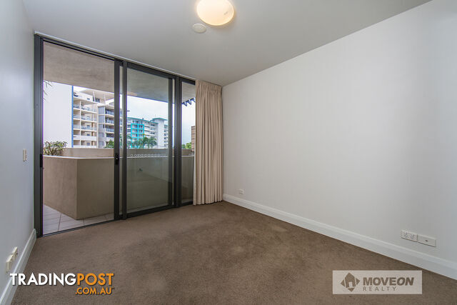 208 99 MARINE PDE REDCLIFFE QLD 4020