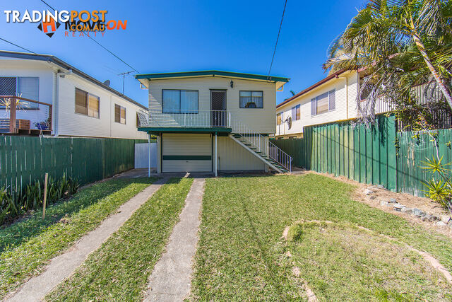 18 GERTRUDE ST REDCLIFFE QLD 4020