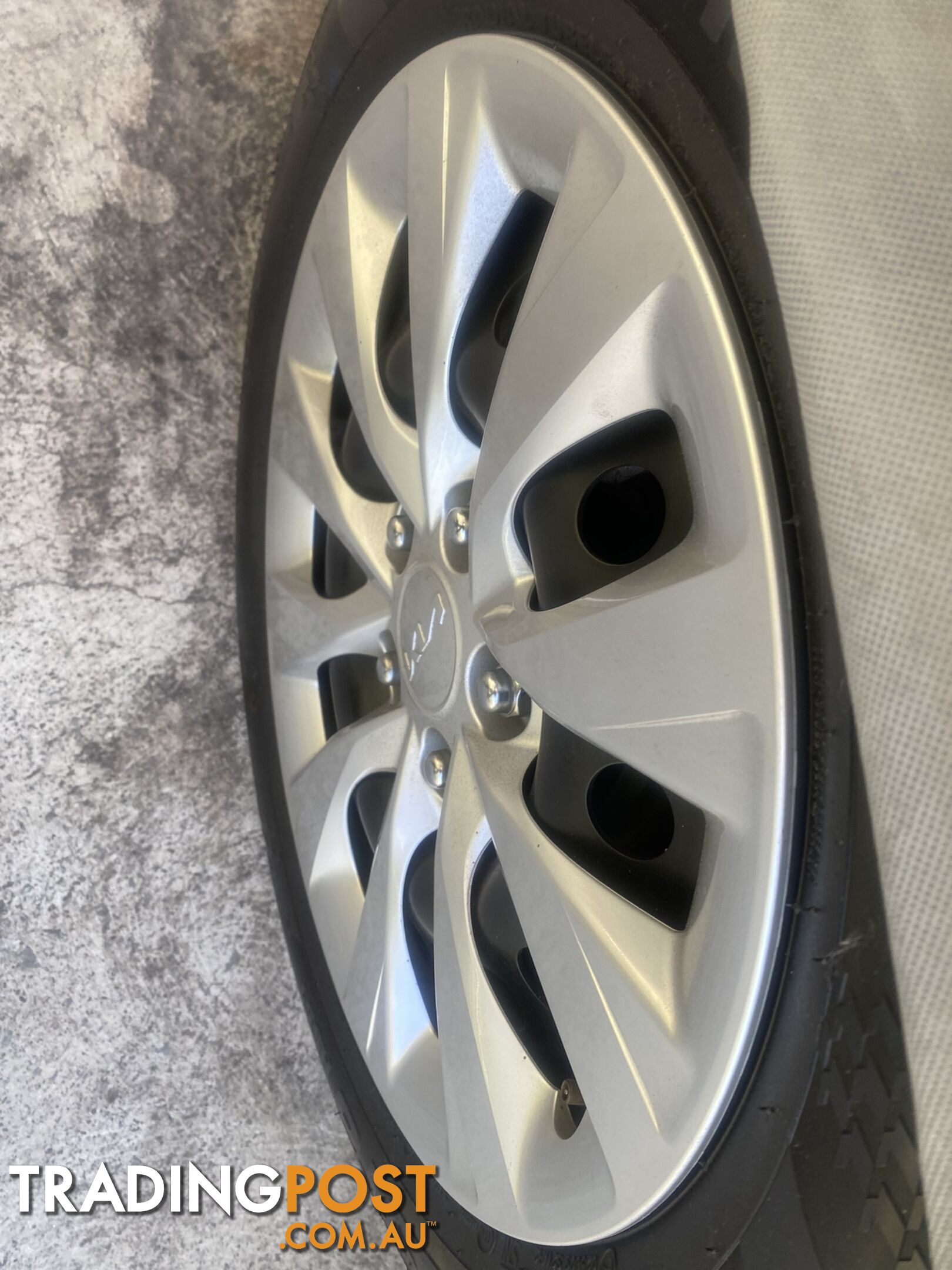 Kia cerato 2022 wheels x 4