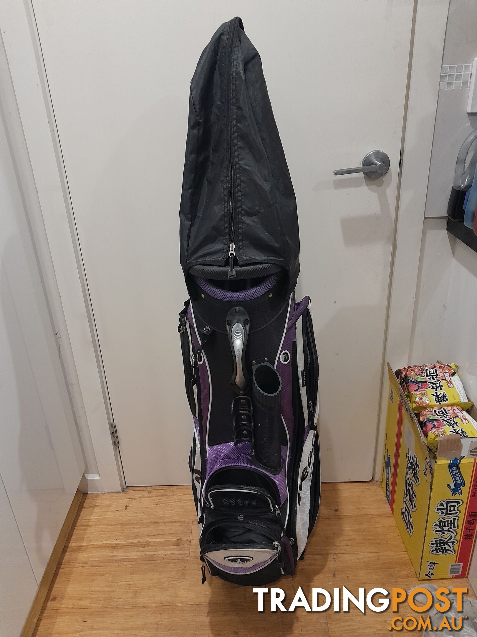 CLEVELAND GOLF CART BAG PURPLE MALVERN EAST MELBOURNE