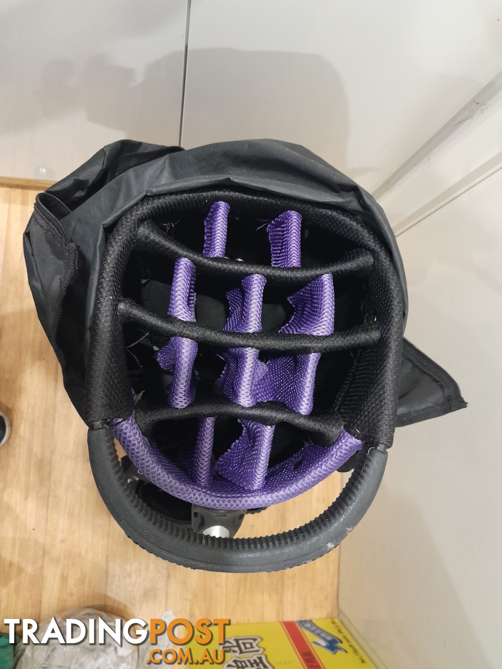 CLEVELAND GOLF CART BAG PURPLE MALVERN EAST MELBOURNE