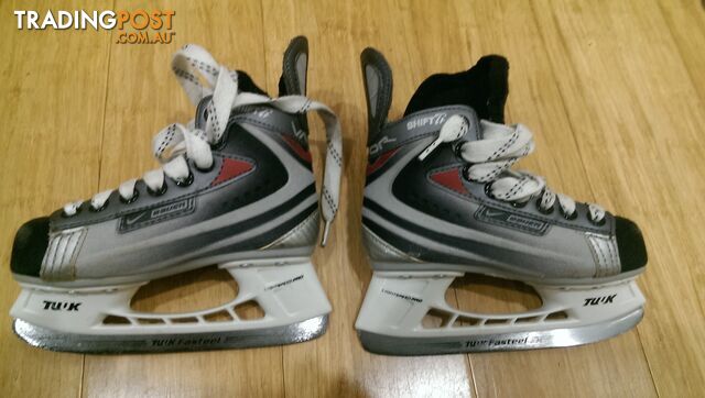 BAUER VAPOR SHIFT LIGHTSPEED PRO ICE HOCKEY SKATES ICE SKATING SPEED SKATING SIZE Y11 ICE SKATES