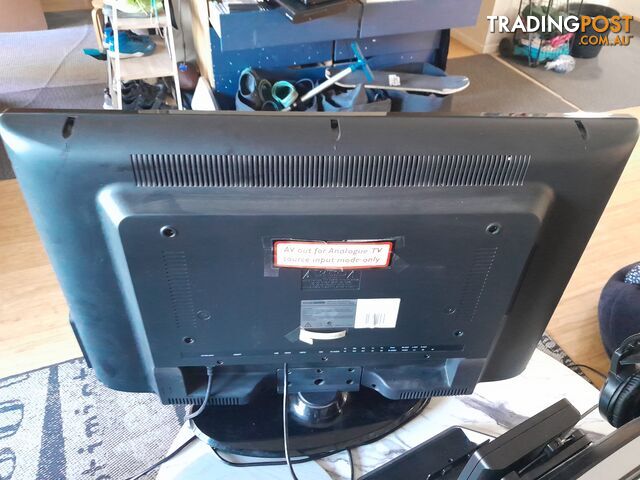 RANK ARENA TV MODEL RALD81HDA LCD TELEVISION MALVERN EAST MELBOURNE