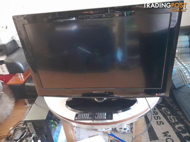 RANK ARENA TV MODEL RALD81HDA LCD TELEVISION MALVERN EAST MELBOURNE