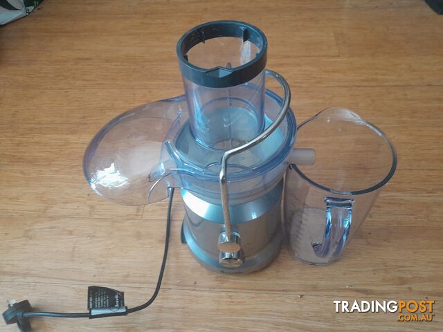 JUICER CENTRIFUGAL BREVILLE JUICER BJE430 SILANZ STAINLESS STEEL JUICER MALVERN...