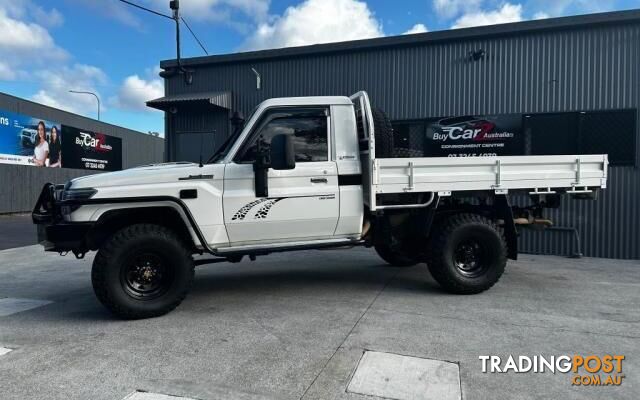 2011 TOYOTA LANDCRUISER VDJ79R MY10 WORKMATE CAB CHASSIS SINGLE CAB 2DR MAN 5SP, 4X4 4.5DT CAB CHASSIS - photo 3 of 21