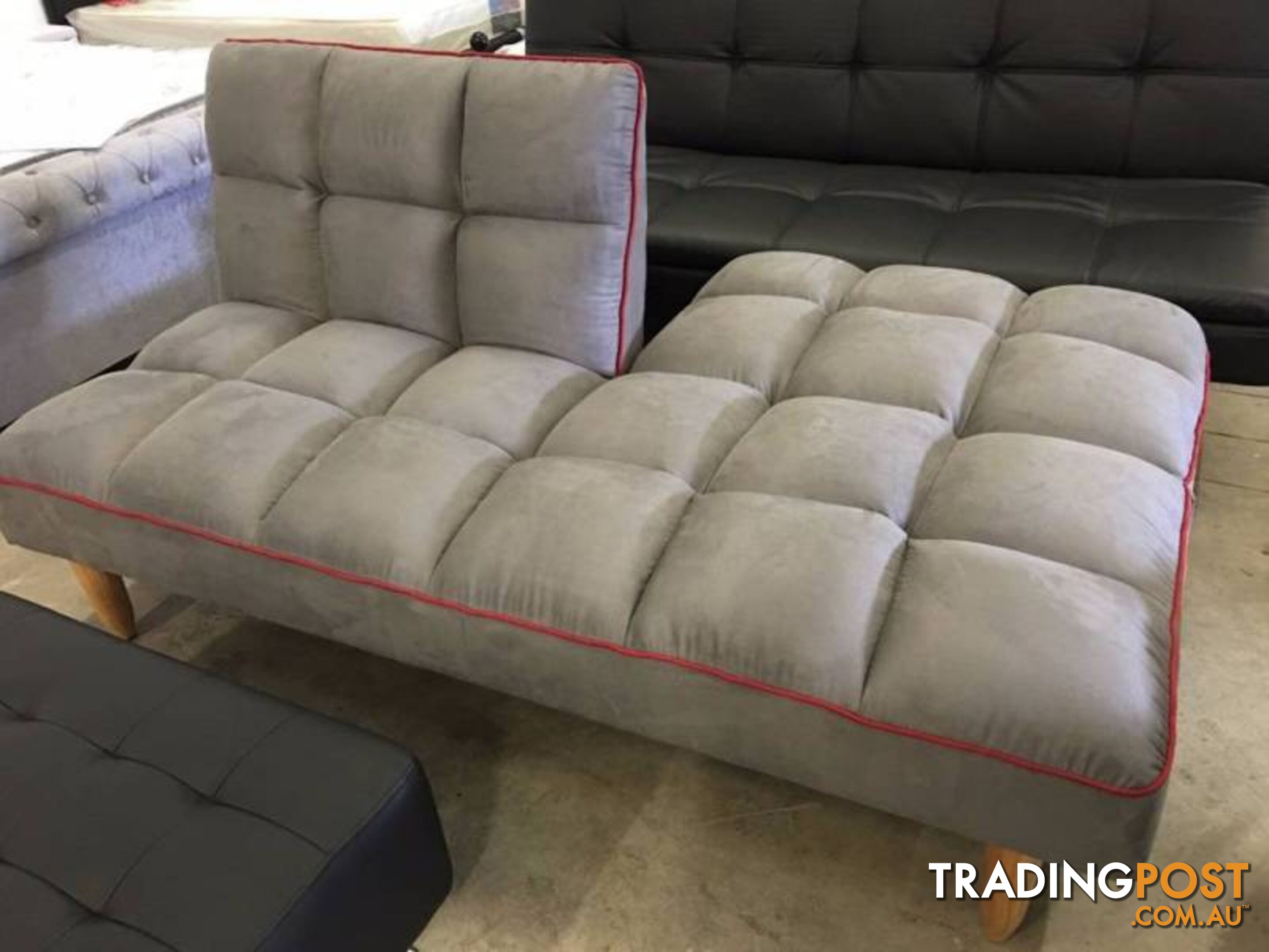 Brand New 3 Seater Grey Fabric Sofa Bed Couch Loung (SA009)