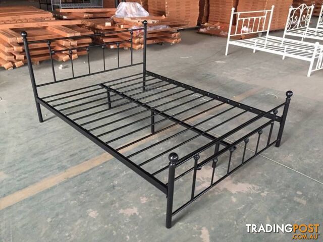 Full Size Brand New And Quality Full Metal Bed Frame Black/White