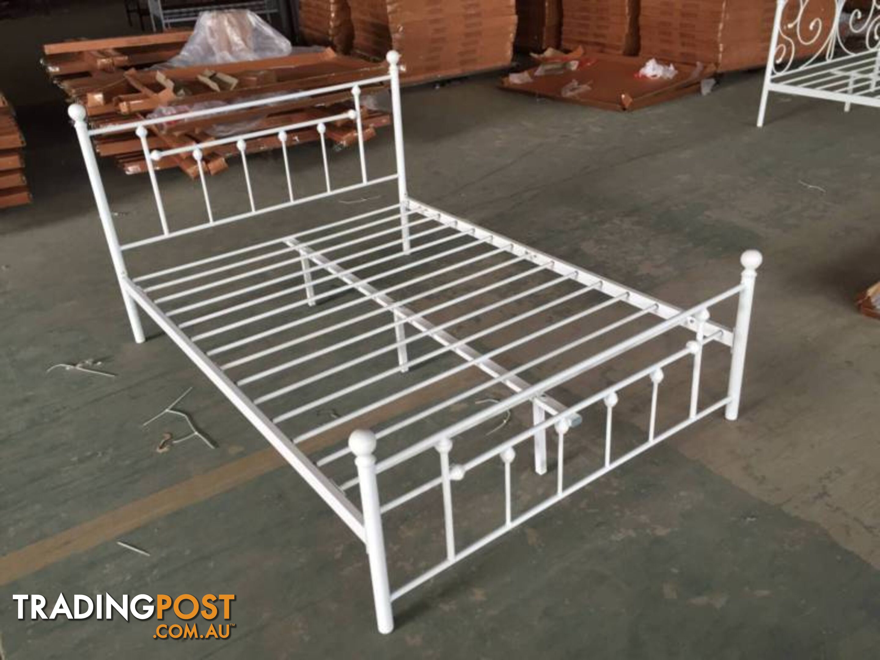 Full Size Brand New And Quality Full Metal Bed Frame Black/White