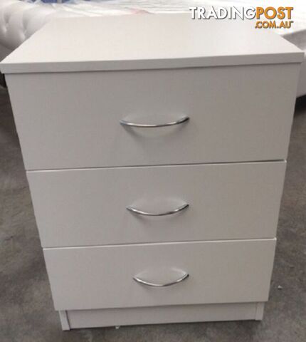 Brand New 3 Drawers Bedside Table/Cabinet/Chest Drawers