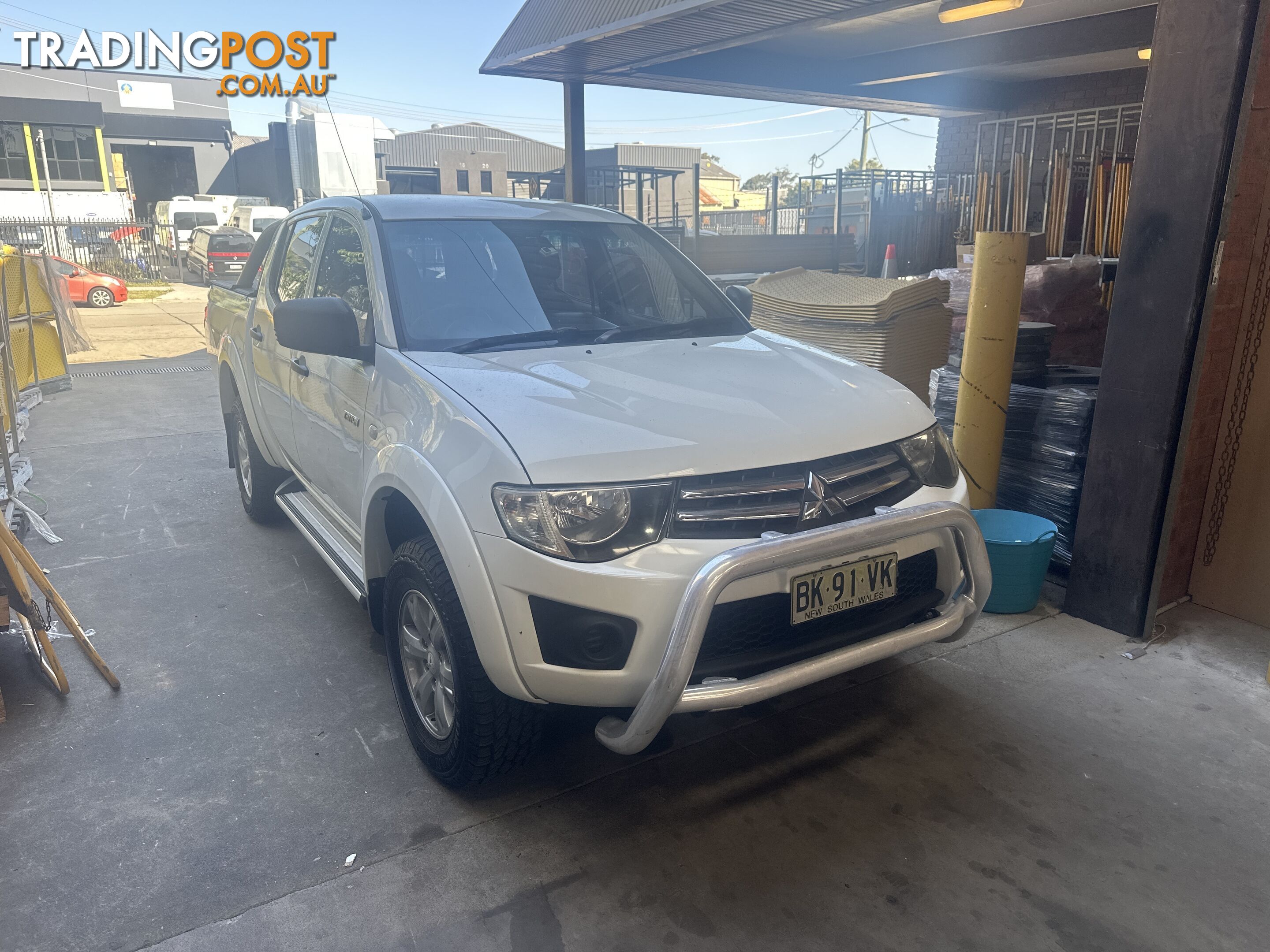 2011 Mitsubishi Triton SUV Manual