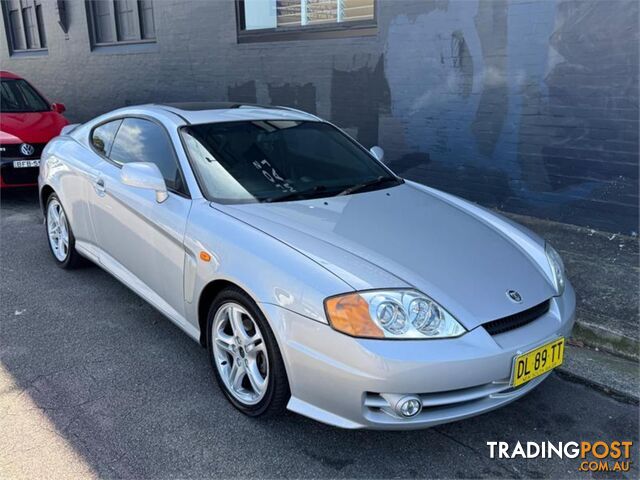 2004 HYUNDAI TIBURON V6  2D COUPE