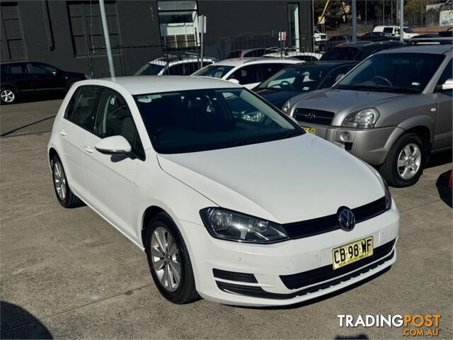 2015 VOLKSWAGEN GOLF 90TSICOMFORTLINE AUMY15 5D HATCHBACK