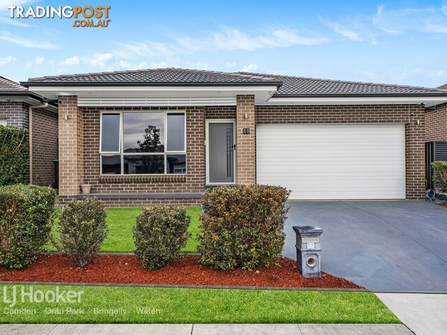 10 McCormack Street ORAN PARK NSW 2570