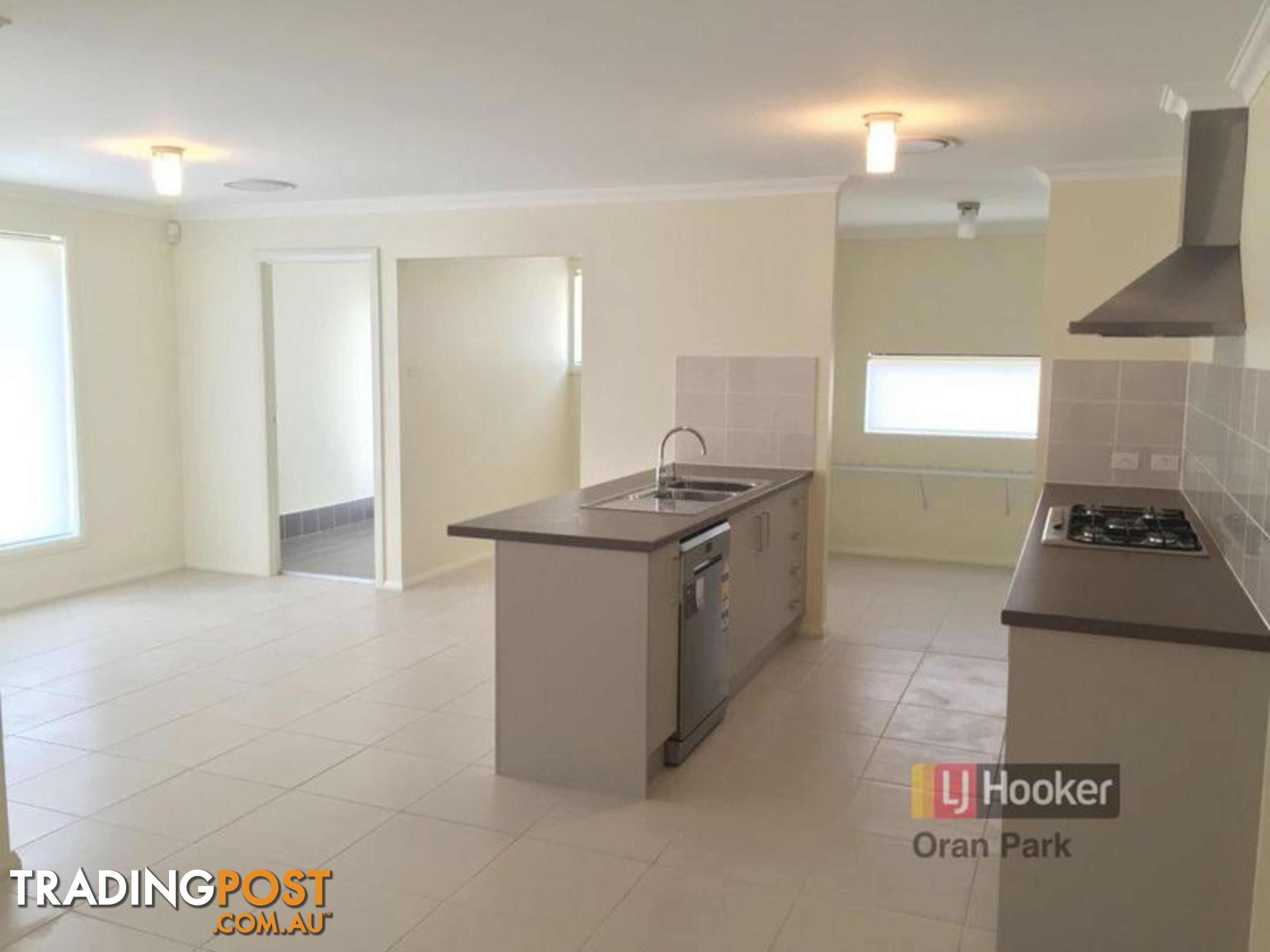 30 Buckingham Loop ORAN PARK NSW 2570