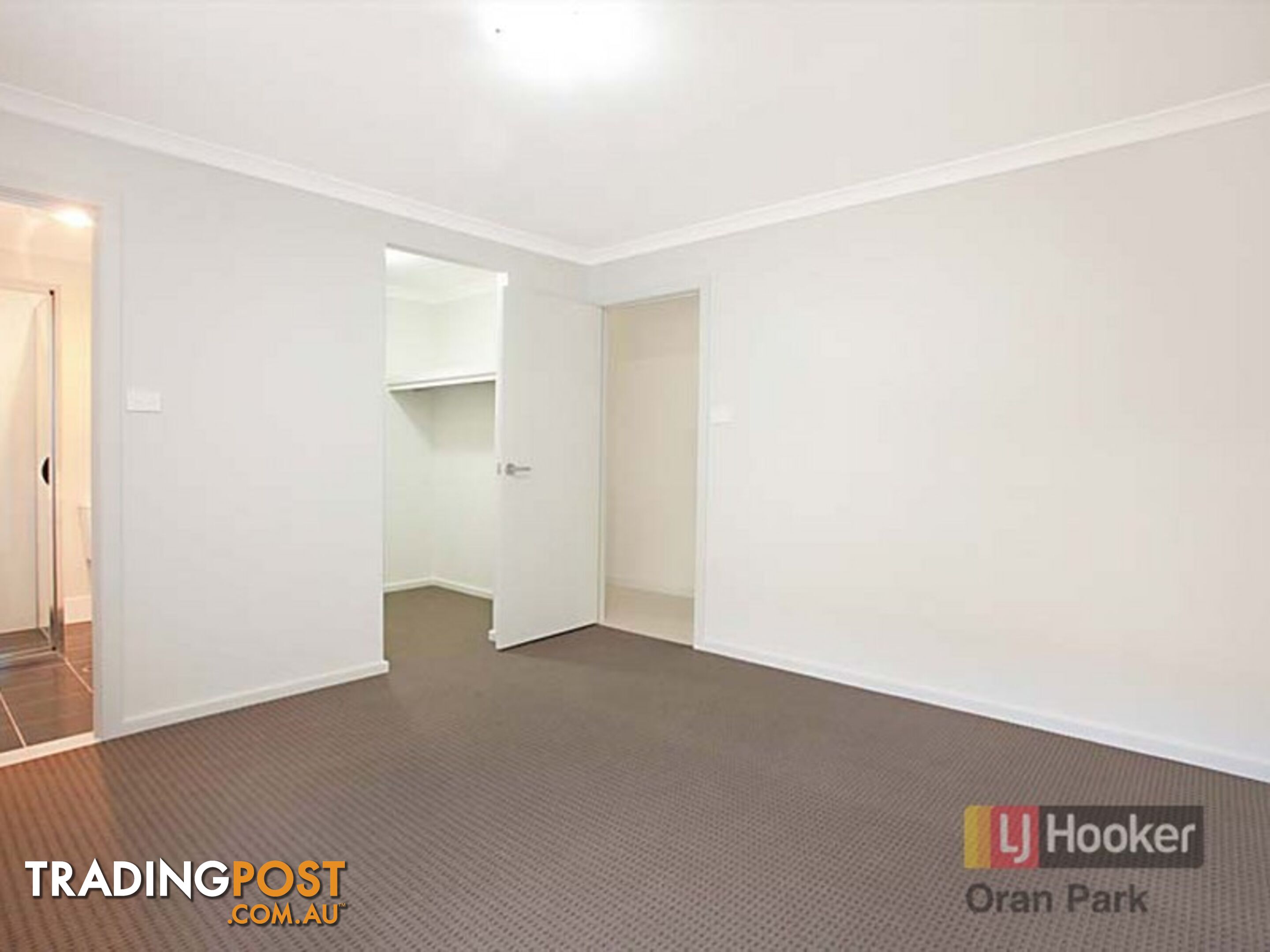 105 Skaife Street ORAN PARK NSW 2570