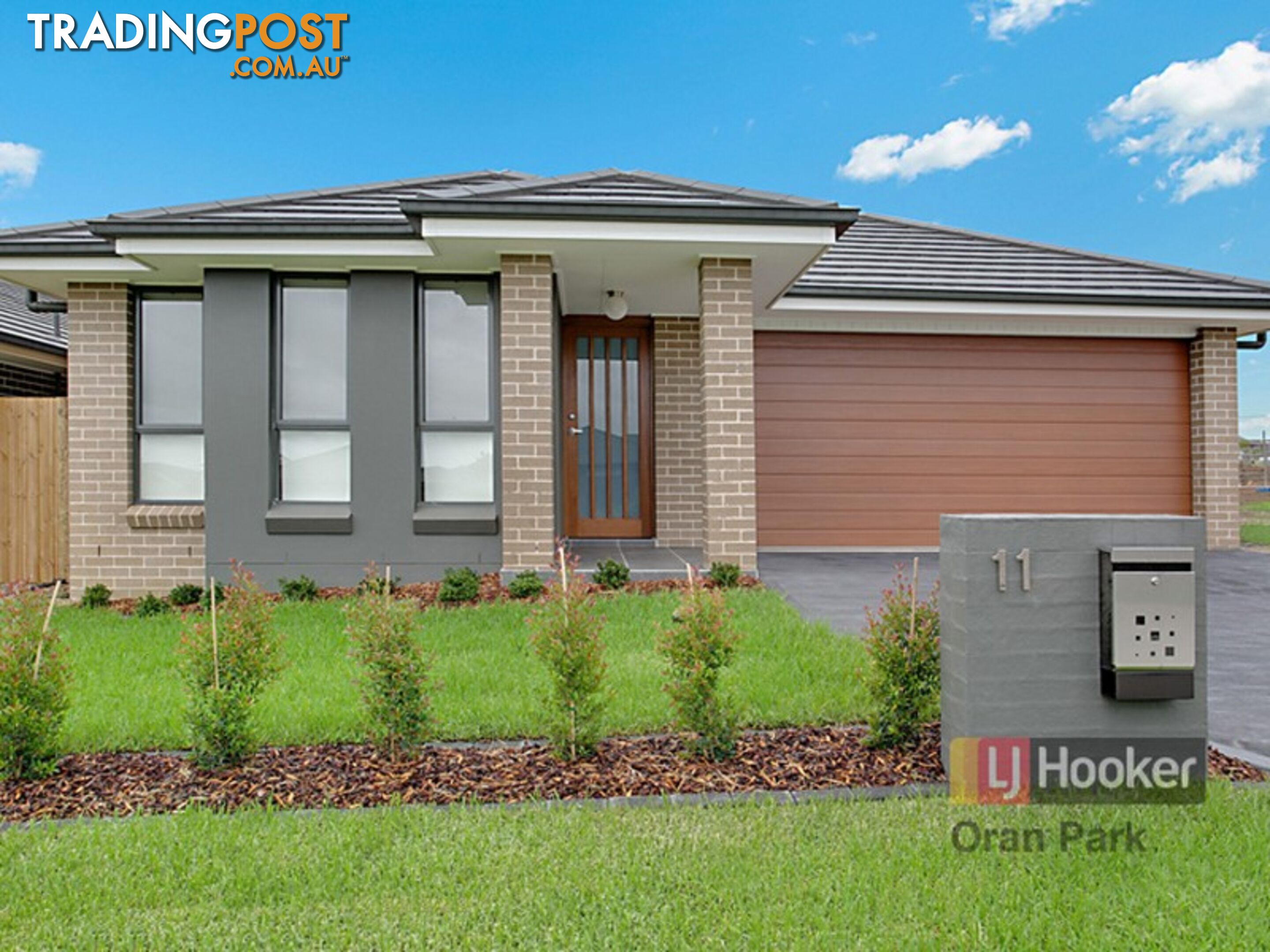 11 Taylor Street ORAN PARK NSW 2570